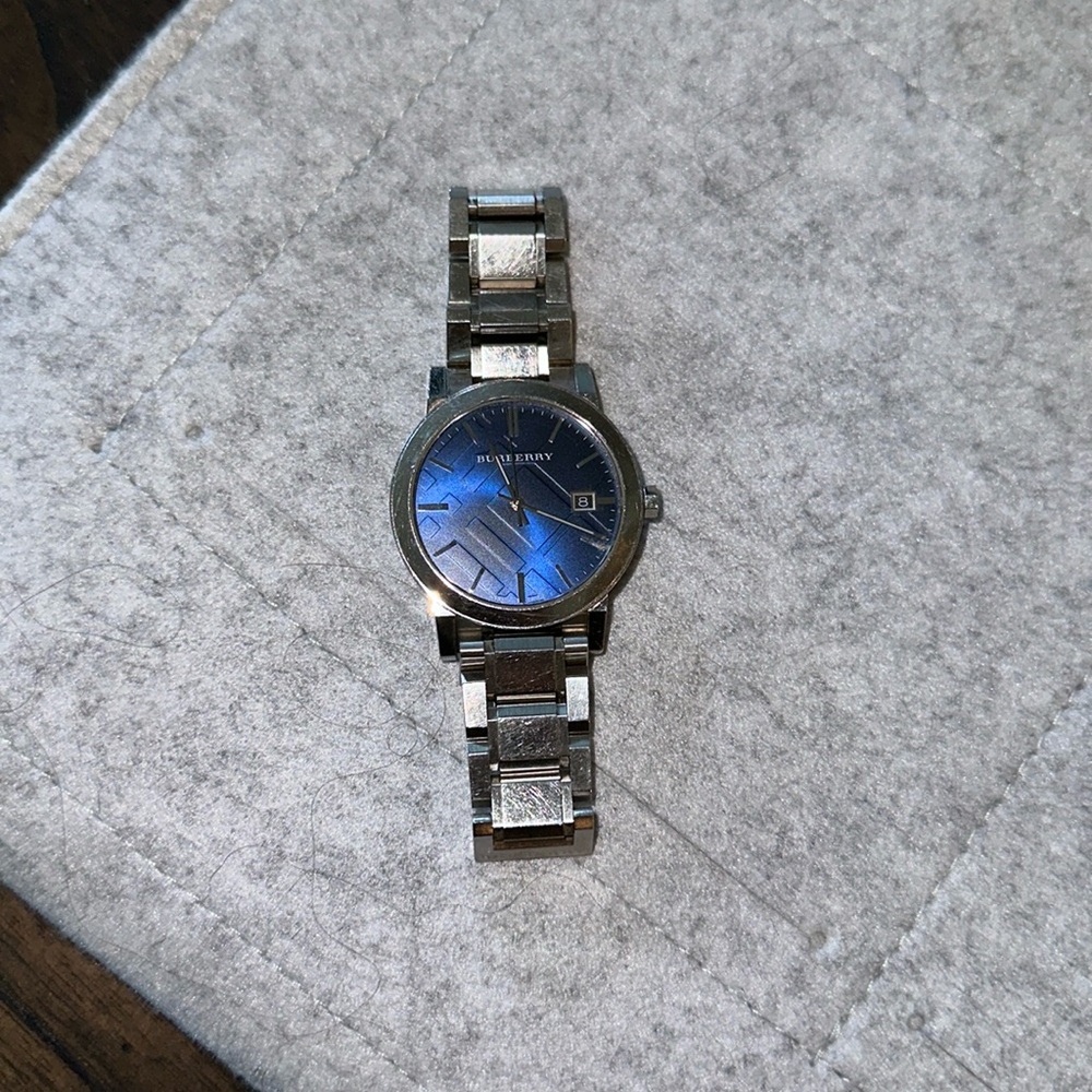 Burberry watch sapphire crystal
